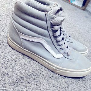 Men’s Grey High Top Vans. Size 9